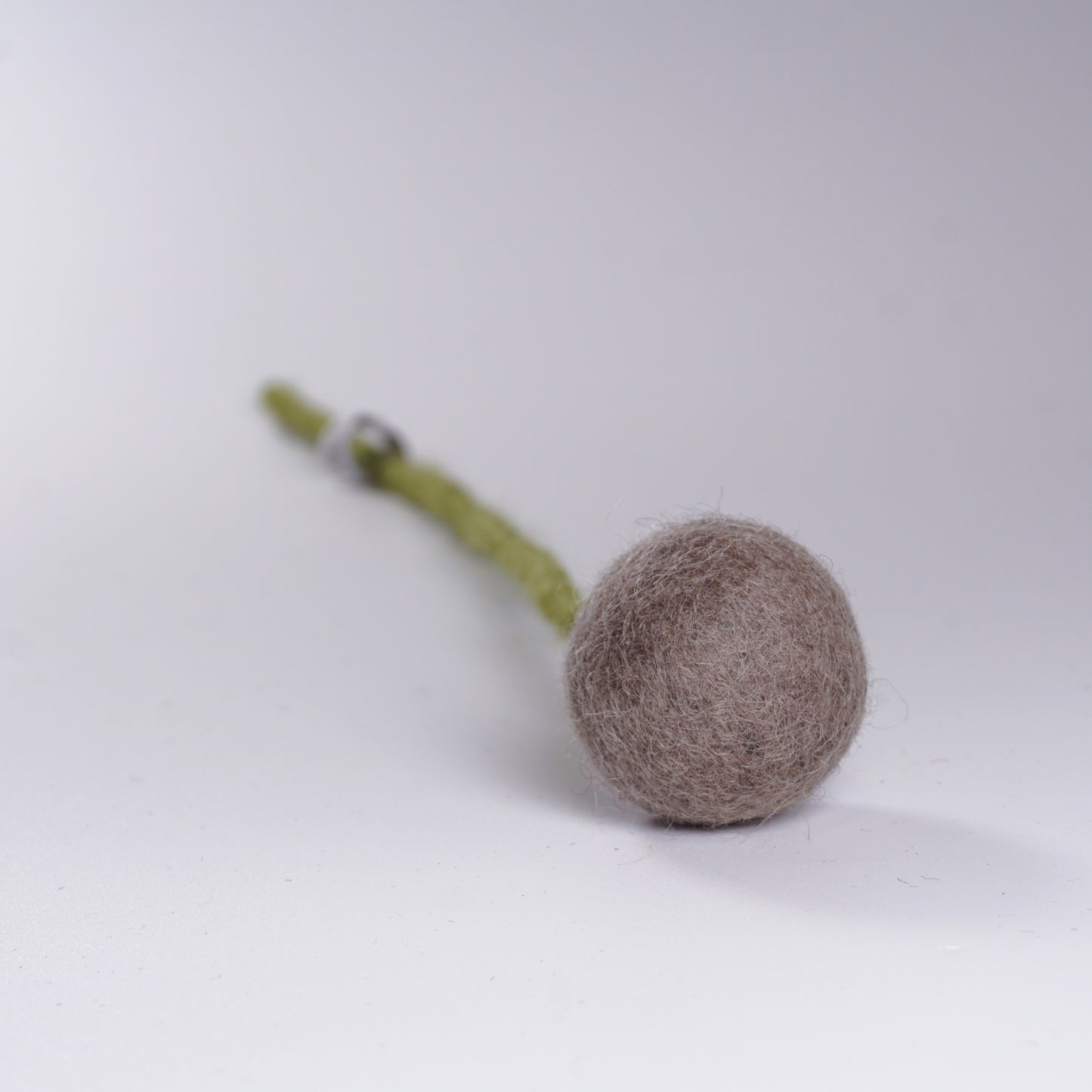 Felt Flower Balls | Purples-Löv Flowers