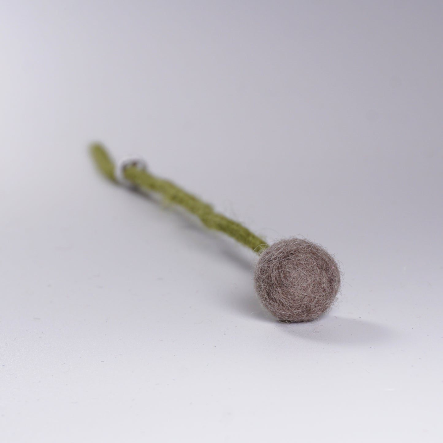 Felt Flower Balls | Purples-Löv Flowers