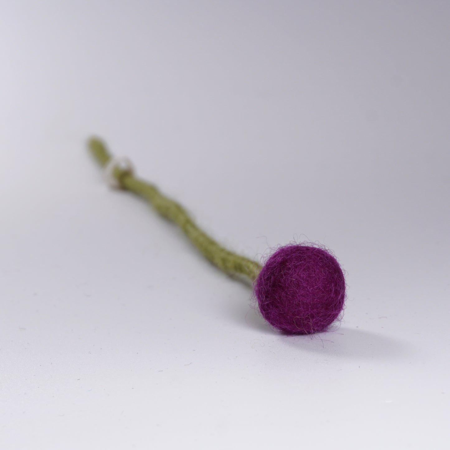 Felt Flower Balls | Purples-Löv Flowers