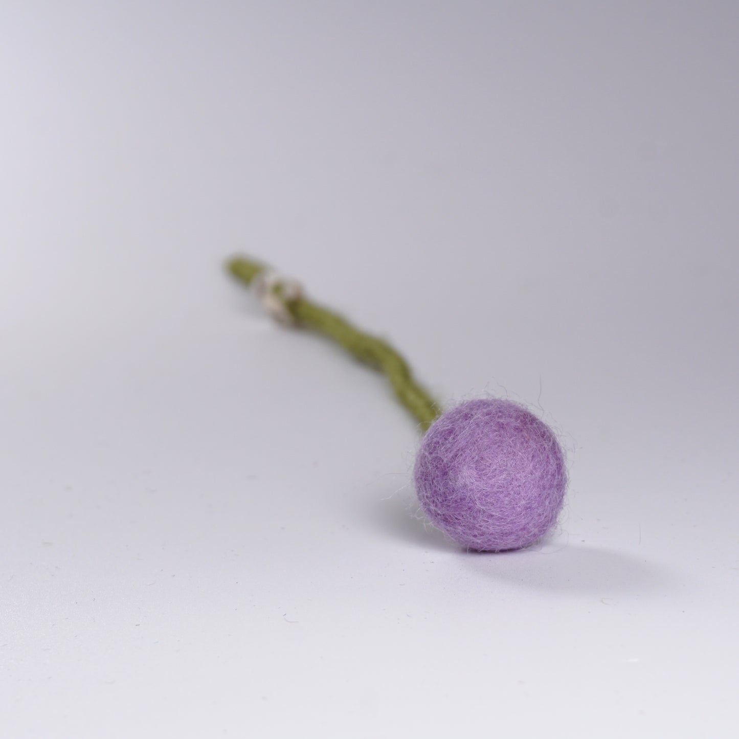 Felt Flower Balls | Purples-Löv Flowers