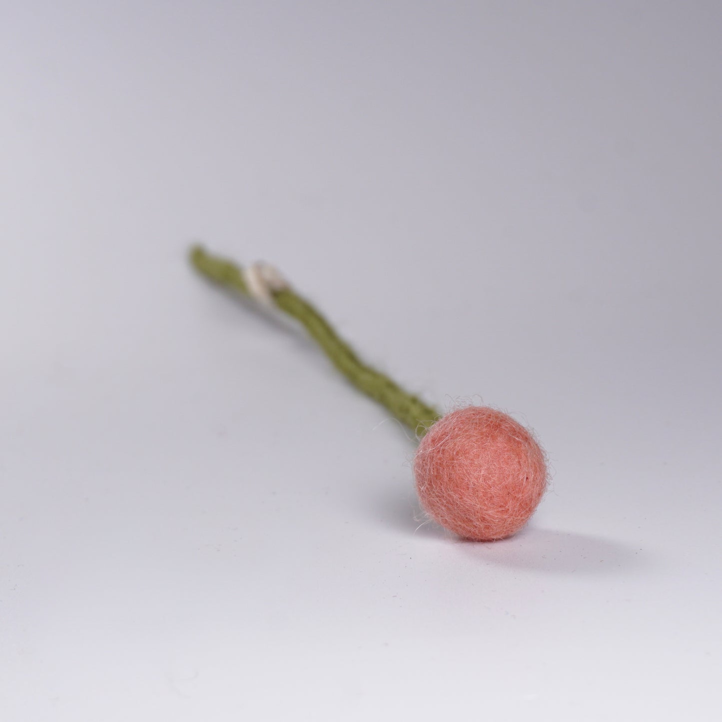 Felt Flower Balls | Reds-Löv Flowers