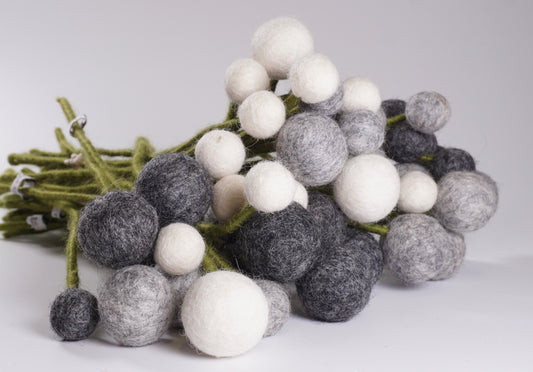 Felt Flower Balls | Neutrals-Löv Flowers