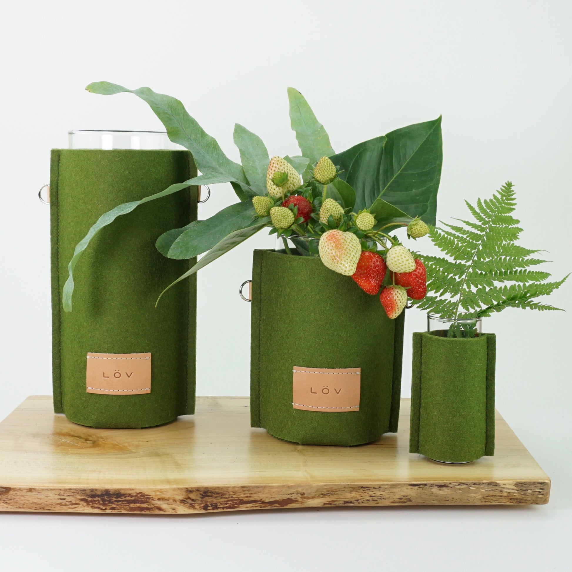 Älska Vase | Moss-Älska Vase-Löv Flowers