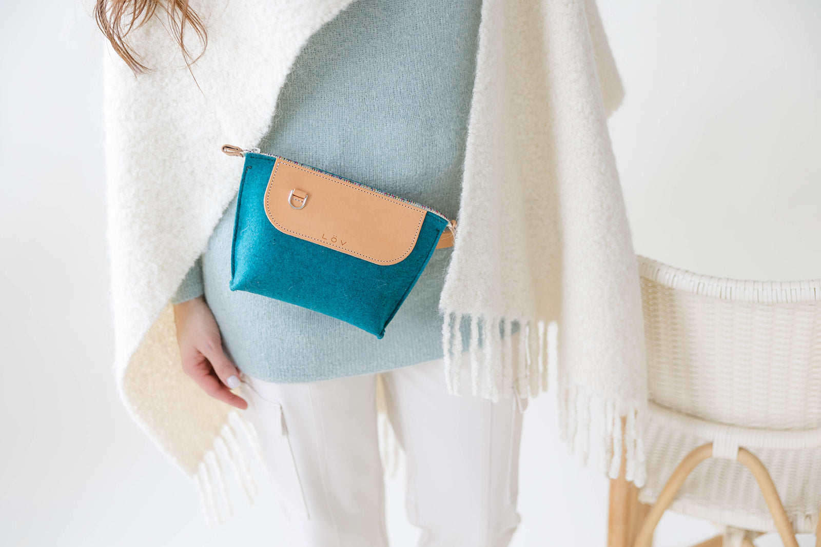 Boya Sling Bag | Lagun-Löv Flowers