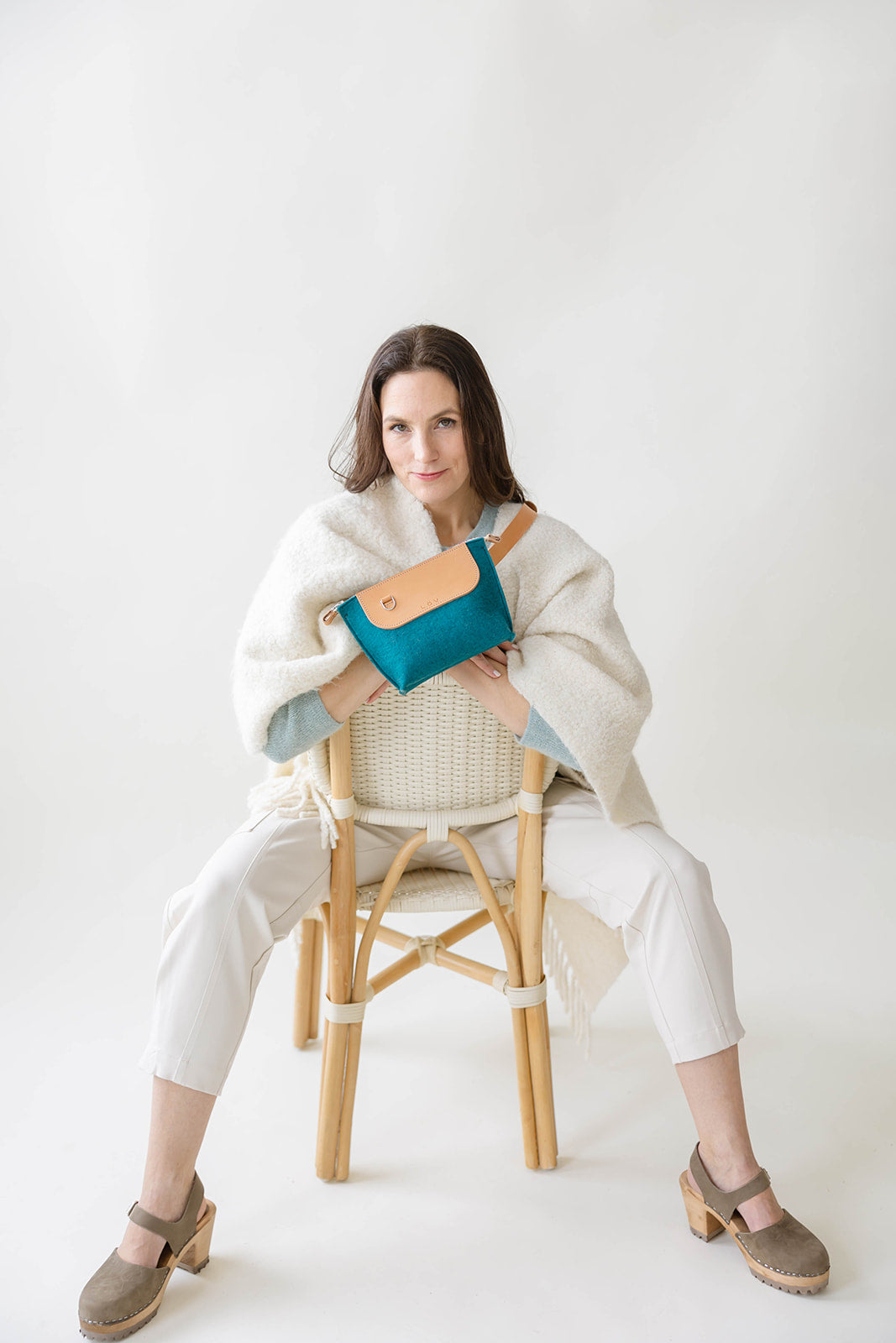 Boya Sling Bag | Lagun-Löv Flowers