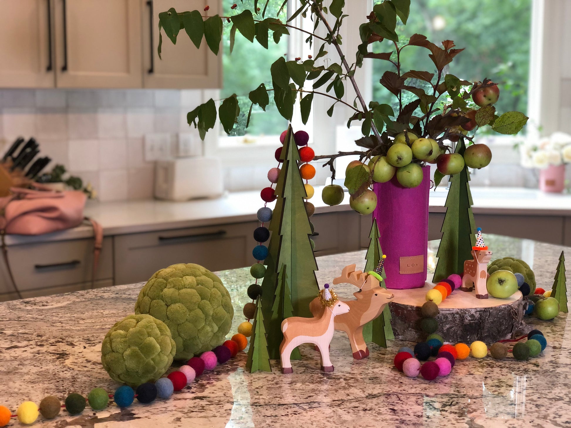 Älska Vase | Fuschia-Älska Vase-Löv Flowers