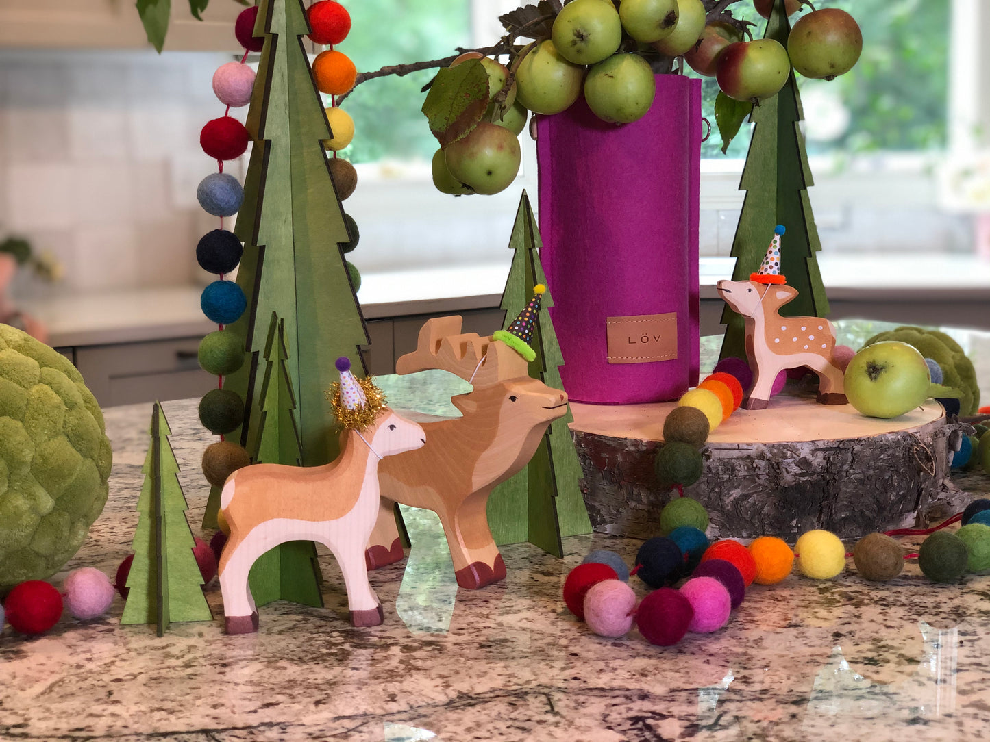 Älska Vase | Fuschia-Älska Vase-Löv Flowers