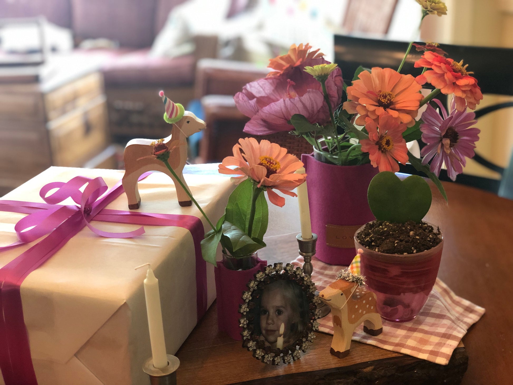 Älska Vase | Fuschia-Älska Vase-Löv Flowers