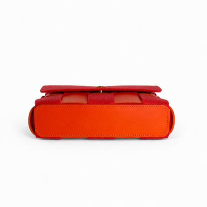 Wēv | Spice, Orange-Löv Flowers