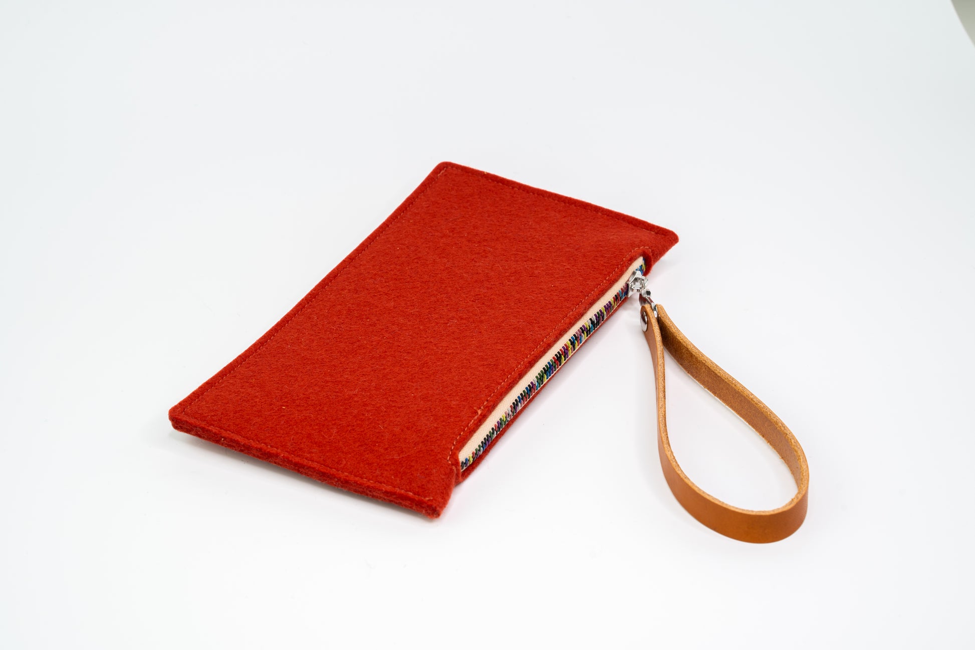 The Liten Wristlet | Terracotta-Löv Flowers