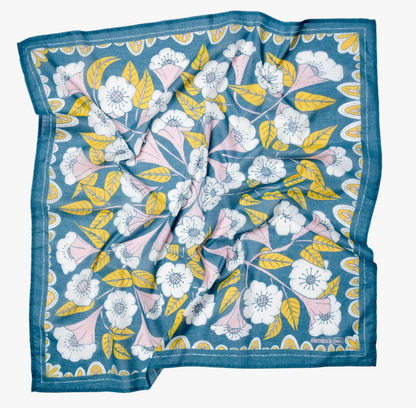 Scandi Bandanas-Löv Flowers