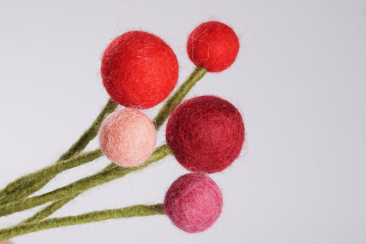Felt Flower Balls | Reds-Löv Flowers