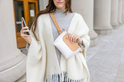 Boya Sling Bag | Natural-Löv Flowers